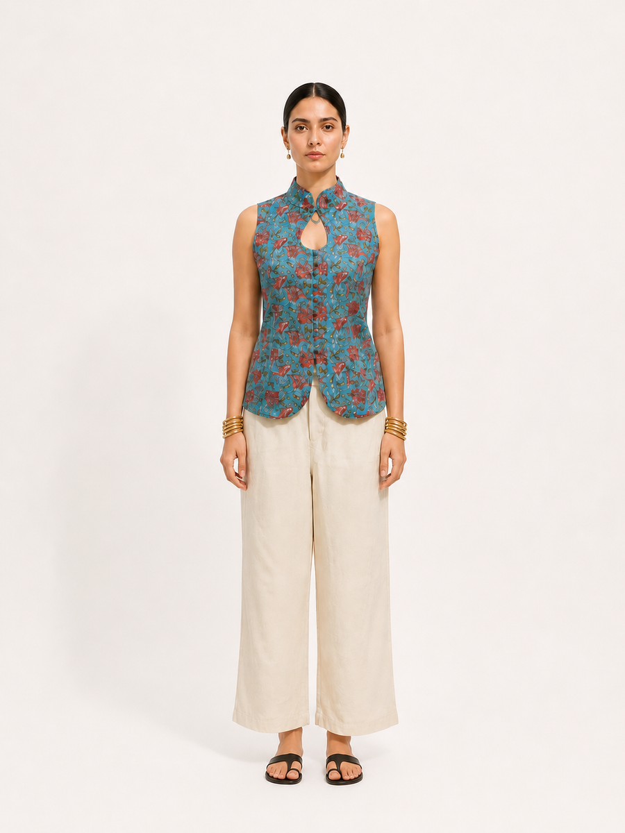 Mandarin collar keyhole top